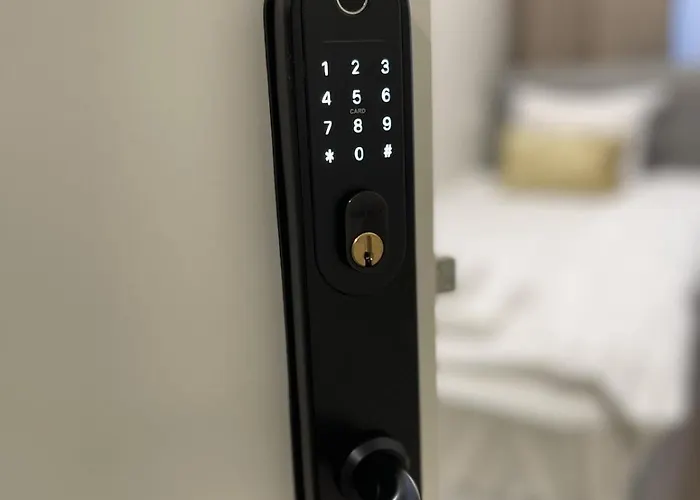 Airport-bus - 13 North - 2 Korter